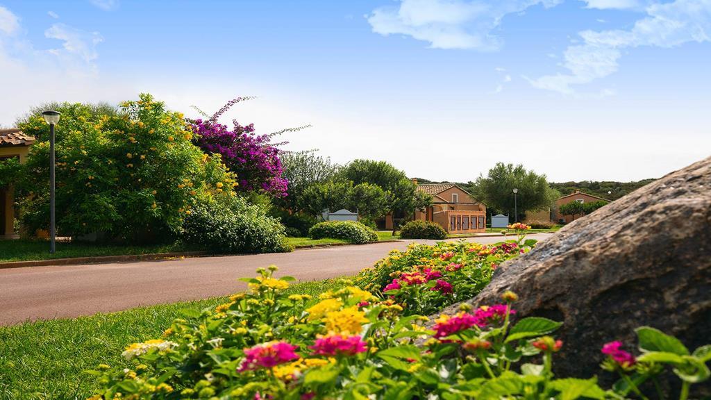Marina Rey Beach Resort Costa Rei Ngoại thất bức ảnh